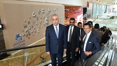 الجزار: دعم الحكومة المصرية للمستثمرين فى مختلف المجالات..والتوسع فى إنشاء المتاجر الكبرى بالمدن الجديدة