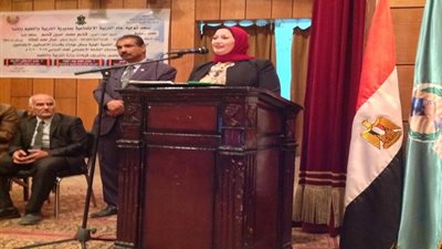 التعليم تنفيذ برنامج تنمية مهارات الأخصائيين الاجتماعيين بالمدارس