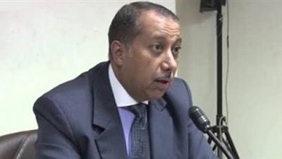 رئيس لجنة البنوك : 