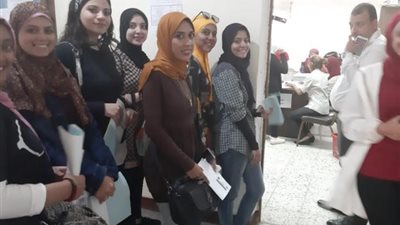 إقبال كبير على إنتخابات إتحاد الطلاب ببنات عين شمس