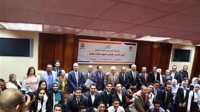 خبراء عسكريون وإعلاميون يتحدثون عن الأمن القومي المصري وحروب الإعلام الجديد بجامعة ٦أكتوبر