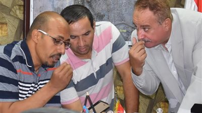 رئيس جهاز مدينة الشروق يلتقي سكان منطقة 