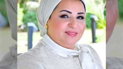 انتصار السيسي تهنئ المصريين بالمولد النبوي