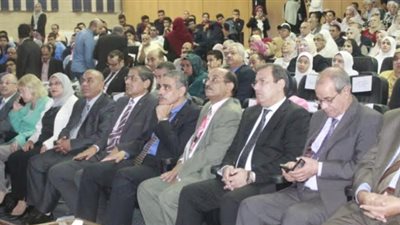 وزير التعليم العالي يستعرض تقريراً حول فعاليات ورشة عمل اليوم العالمي للتوعية بمخاطر التسونامي