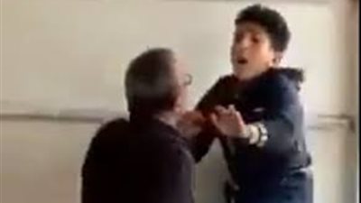 مدرس يعتدى على طالب فى الجيزة.. والسبب صادم 