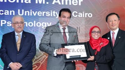 فوز أستاذين بالجامعة الأمريكية بالقاهرة بجائزة سكوبس للتميز البحثي في مجالي التعليم وعلم النفس
