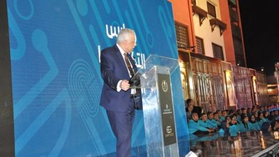 التعليم تفتتح مدرسة إيجيبت جولد للتكنولوجيا التطبيقية 
