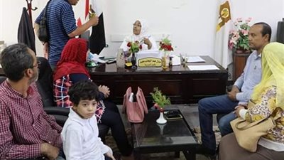 بعد تسمم 60 طالب.. تعليم بنى سويف ترسل عينات من وجبات التسمم للمعامل المركزية لوزارة الصحة