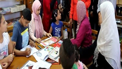 منتجات 500 طليع وطليعة بمعرض (الفن في الممر) بسوهاج