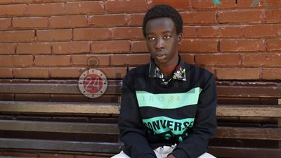 الطالب السودانى يحكى التفاصيل الكاملة لواقعة التنمر مع الطلاب المصريين.. فيديو