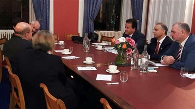 وزير التعليم العالي يعقد عدة اجتماعات مع كبار مسئولى الجامعات البريطانية