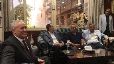 محافظ الأقصر: تعميم مشروع الجامعة الألمانية الخاصة بالهوية البصرية بمختلف المناطق الحيوية والأثرية 