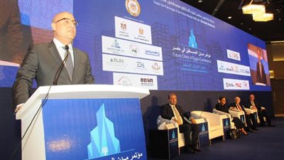  وزير الإسكان: الاستثمار بمصر آمن ومستقر.. والسوق المصرية قوية وواعدة.. ونعمل على حل مشاكل المستثمرين