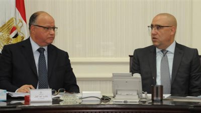 وزير الإسكان ومحافظ القاهرة يتابعان الموقف التنفيذي لمشروعي تطوير منطقة سور مجرى العيون وسوق المواردي بالسيدة زينب