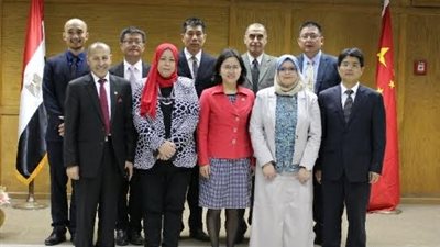 وزير التعليم العالى والبحث العلمى يستعرض تقريرا حول أنشطة المعهد القومى للمعايرة