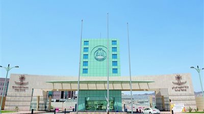 كبرى الجامعات بالسعودية تعلن حاجتها الى اعضاء هيئة التدريس