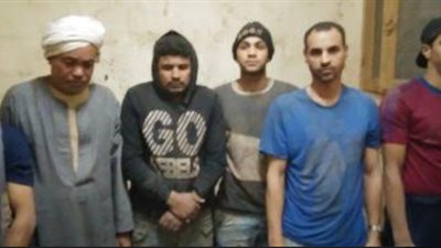 سرداب تحت الأرض يقود لضبط عصابة للتنقيب عن الآثار بأخميم