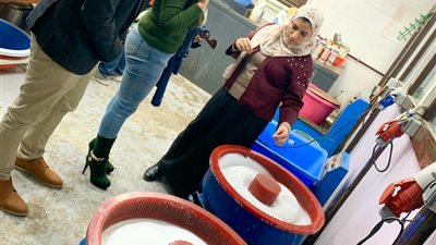 بالصور.. اعلاميون مدرسة 