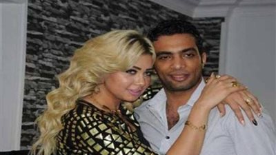 حبس زوجة شادى محمد.. قصة المدافع والحسناء من الكوشة إلى التخشيبة