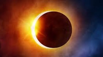 البحوث الفلكية تحذر من النظر المباشر للشمس يوم الخميس