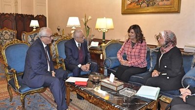 طارق شوقى: نرحب بتضمين المناهج ما يناهض الهجرة غير الشرعية والاهتمام بالتعليم الفني