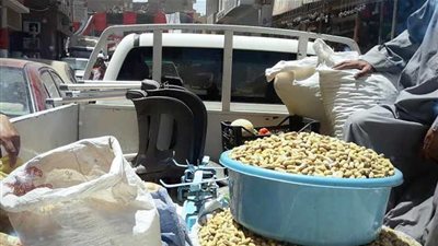 ضبط  10 طن زيت طعام مجهول المصدر بسوهاج