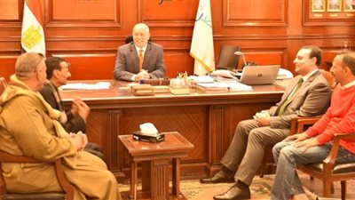 حراس الثورة بالأقصر يطالب المحافظ التدخل لإنشاء سور لمدرسة الزراعة بإسنا