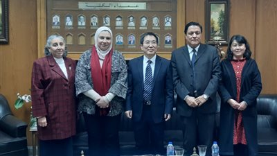 عميد ألسن عين شمس تبحث إمكانية التعاون الدولي مع كلية اللغات النموذجية الصينية