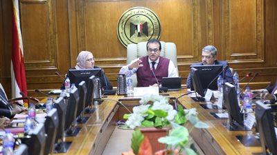 عبدالغفار يترأس اجتماع مجلس مدينة الأبحاث العلمية والتطبيقات التكنولوجية