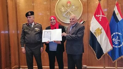 ‫الزناتى يشهد حفل ختام الدورة التدريبية الأولى للمعلمين بأكاديمية ناصر العسكرية