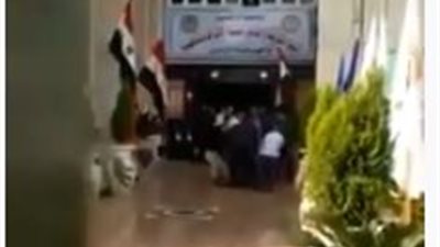 كلية الشريعة والقانون تعلق على اعتداء امن الجامعة على احد الطلاب.. فيديو