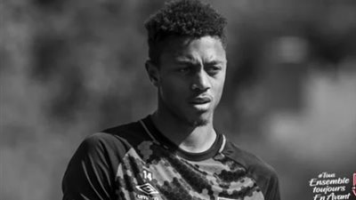 وفاة لاعب كرة قدم فرنسى فى حادث سير