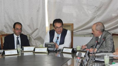 وزير التعليم العالي يرأس اجتماع مجلس شئون المعاهد العالية الخاصة