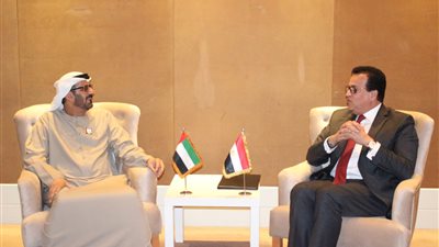     وزير التعليم العالي يلتقي نظيره  الإماراتي لبحث سبل التعاون العلمي والثقافي 