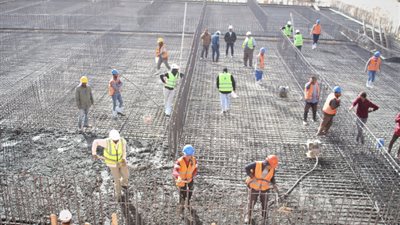 وزير الإسكان: بِدء صب الخرسانة المسلحة لعددٍ من المنشآت بمشروع محطة المياه العملاقة بمدينة ناصر الجديدة