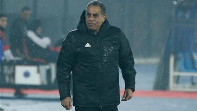 عقب الهزيمة من النجم.. حمادة صدقى ينقلب على ادارة الهلال 