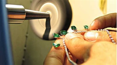 انطلاق امتحانات الفصل الدراسى الأول لمدرسة صناعه الحلى والمجوهرات