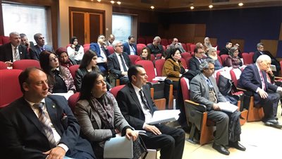 اتحاد الجامعات العربية يشيد بأنشطة جامعة جنوب الوادي الطلابية