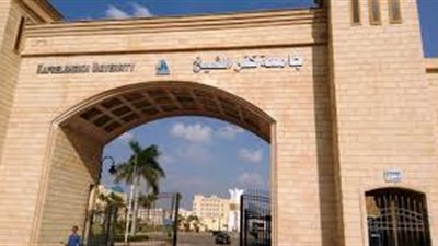 إحالة 3 طالبات لمجلس تأديب.. 