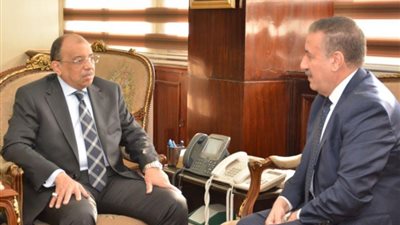 وزير التنمية المحلية يلتقي محافظ المنوفية لبحث بعض الموضوعات التي تهم أبناء المحافظة