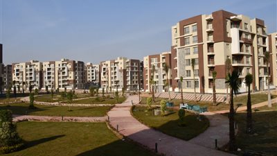 وزير الإسكان: بدء تسليم 552 وحدة سكنية بـ