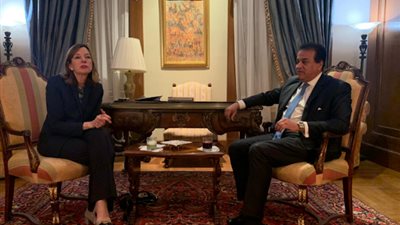 نشاط مكثف لوزير التعليم العالي بالولايات المتحدة الأمريكية