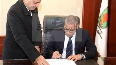 محافظ سوهاج يعتمد نتيجة الشهادة الإعدادية للدور الأول بنسبة نجاح 76%