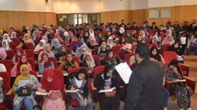  قوافل تعليمية مجانية لطلاب الثانوية العامة فى الوادى الجديد 