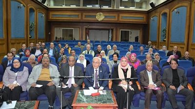 التفاصيل الكاملة لاجتماع رضا حجازى مع مديرى المديريات قبل انطلاق الدراسة