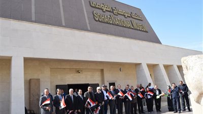 ضيوف جامعة سوهاج في زيارة لمقرها الجديد والمتحف