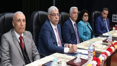 اليوم 13 مؤتمرا علميا بالمنتدى الدولي الأول بمشاركة 500 عالم وباحث في العلوم الإنسانية والتنمية بآداب المنوفية 