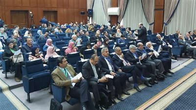 وزير التعليم العالي يفتتح يوم الفضاء المصري