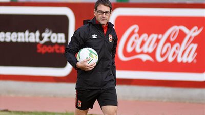 فايلر يعلن تشكيل الاهلى لمباراة الزمالك