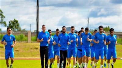 تاكيدا على عدم خوض اللقاء.. لاعبو الزمالك يغادرون النادى بسيارتهم الخاصة